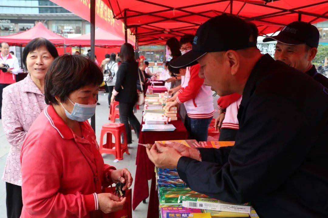 广东普宁最新新闻视频，普宁最新动态，广东普宁新闻视频速览