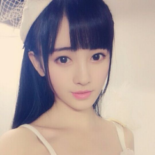 鞠婧祎最新口红色号，鞠婧祎最新口红色号揭秘