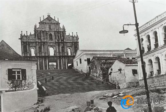 澳门六开彩天天免费开奖，澳门文化探秘：了解澳门的历史、风俗与文化遗产，远离非法赌博活动