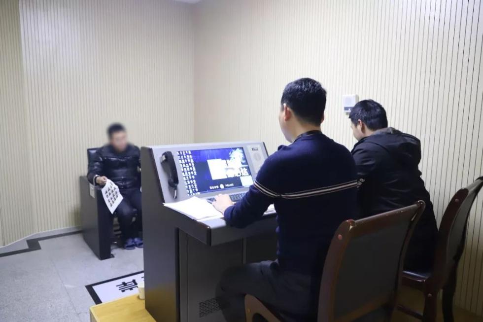 2024香港今晚开特马，香港特马犯罪警示，警惕非法赌博风险