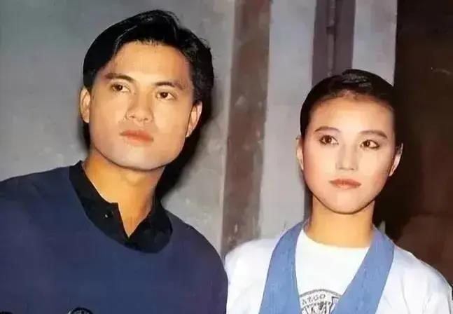 新能源汽车动力问题解析，是事实还是误解？，新能源汽车动力之谜，真相与误解的辨析