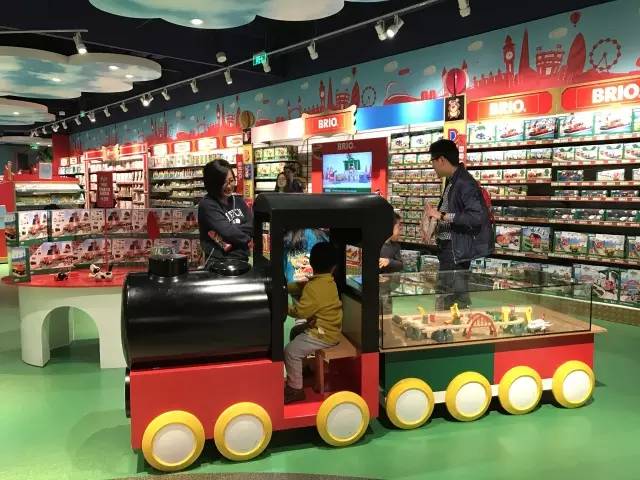 澳门正版玩具店在哪里，澳门正版玩具店在哪里，澳门的正版玩具店攻略：从玩具反斗城到动漫模型店全掌握