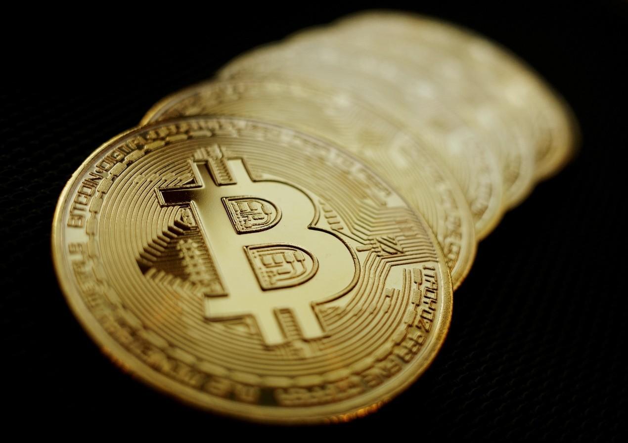 在哪个网站上玩比特币，比特币交易指南：合法平台选择、风险警示与合规建议
