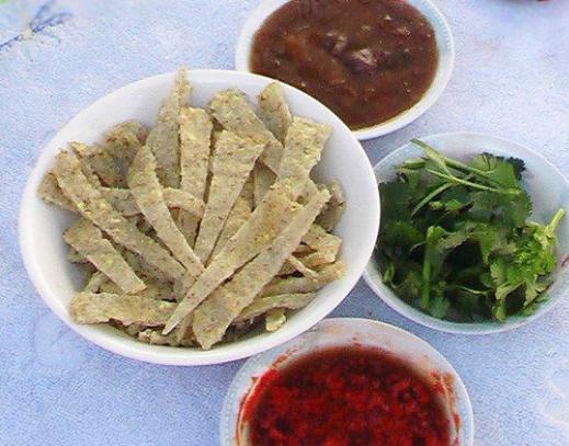 路边最新小吃，路边小吃大解密：从流行趋势到制作技巧，带你领略城市独特风味