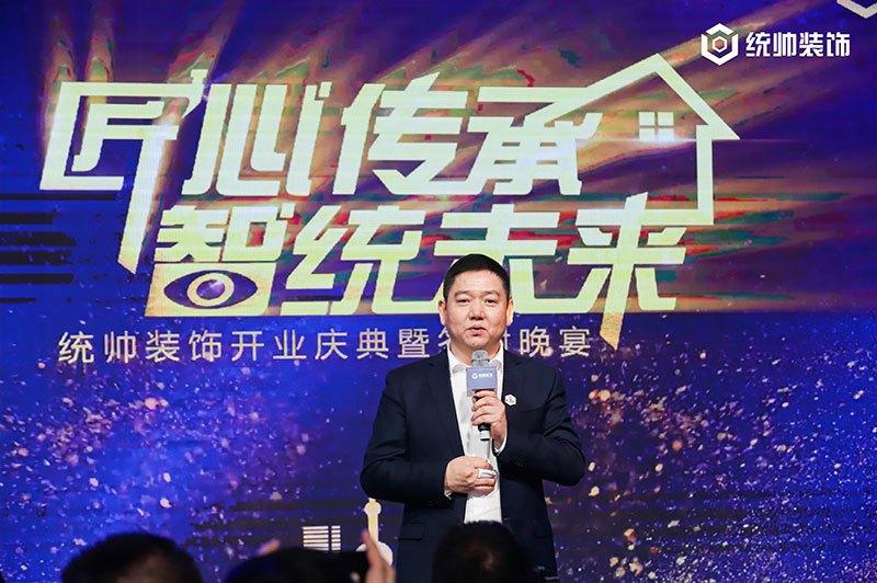 八月一号 比特币，比特币新纪元探索：八月一号的里程碑意义与数字货币的社会影响