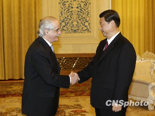 蓬佩奥会见阿亚两国外长，亚方称正讨论纳卡部署维和人员问题