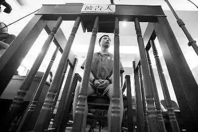杭州抢劫比特币被抓，杭州比特币抢劫案深度解析：风险警示与防范建议